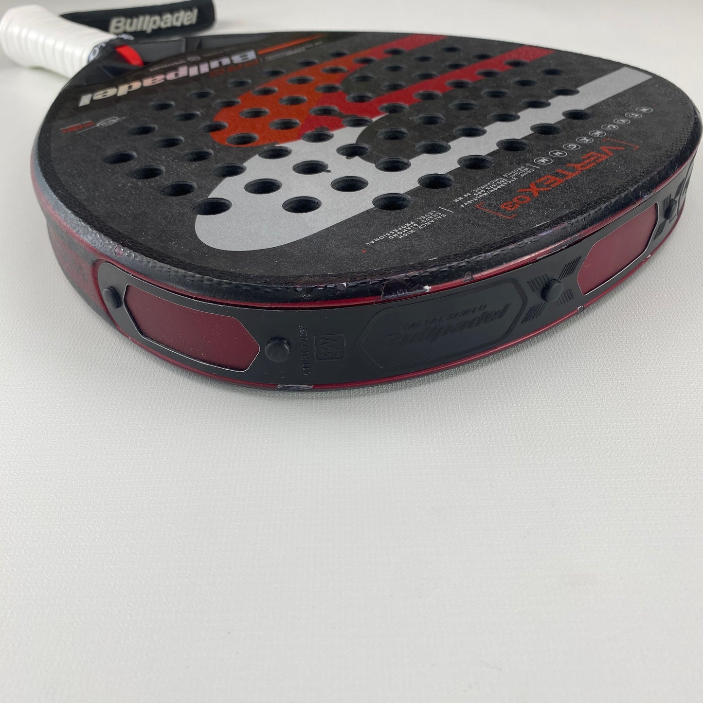 Bullpadel Vertex 03 - 2022 - Inkl ramskydd