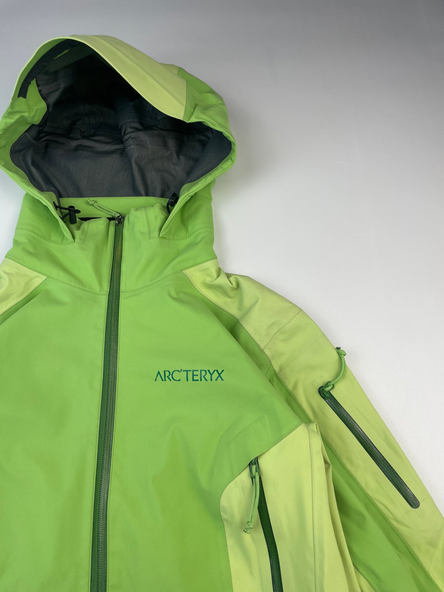 Arc'teryx Skidjacka Gore-tex - Grön/Ljusgrön - S/M